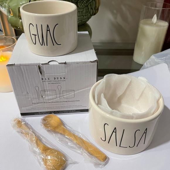 RAE DUNN Salsa/Guac Bowls with Wooden Spoons - Picture 7 of 12